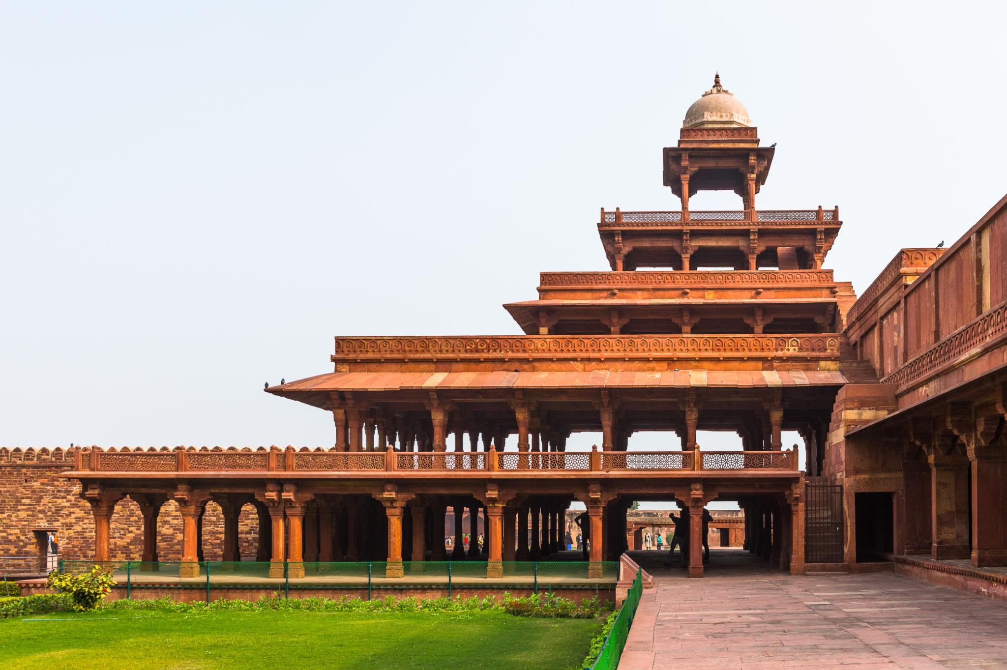 Agra + Fatehpur Sikri Tour image