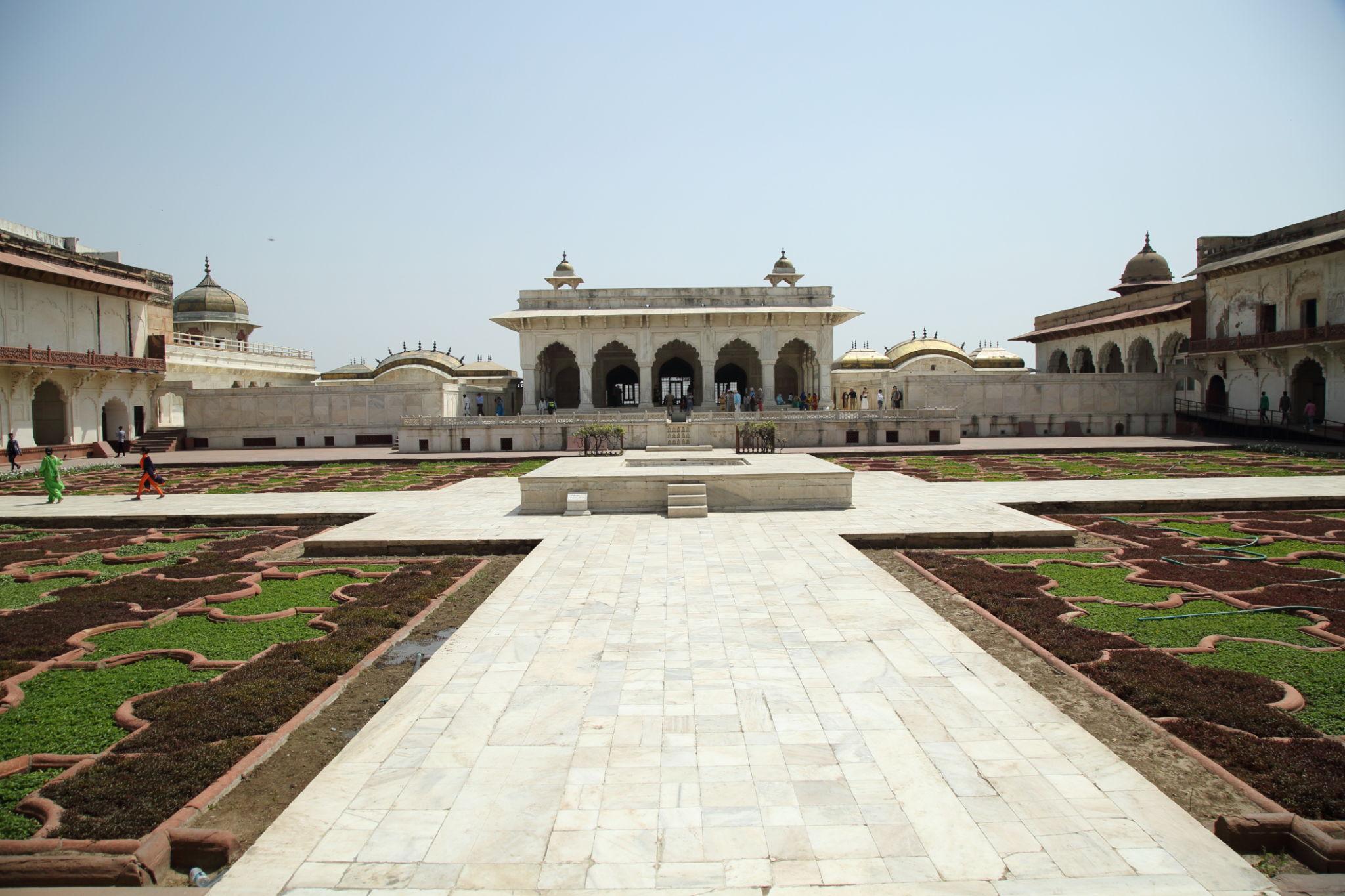 Full Day Agra + Fatehpur Sikri Tour image