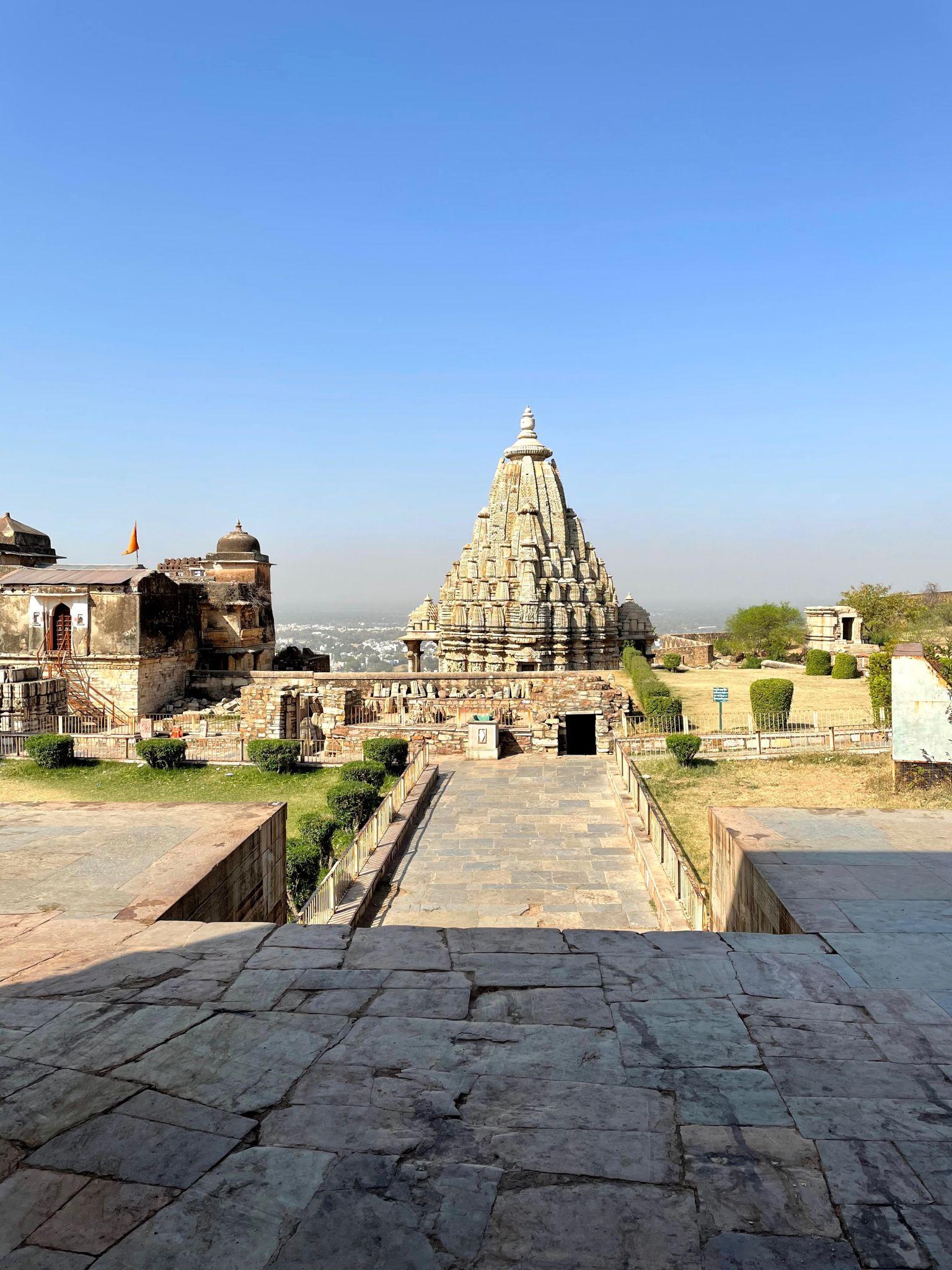 Complete Chittorgarh Fort Heritage Experience image 1