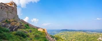 Kumbhalgarh Fort Excursion image 1