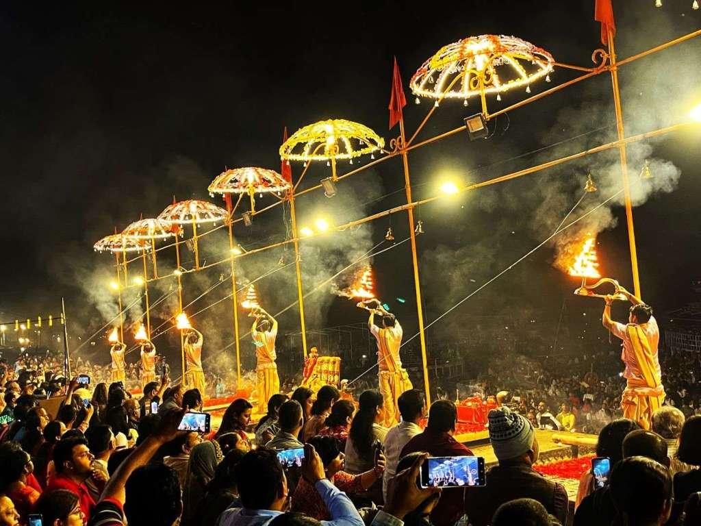 Complete Varanasi Experience image 1