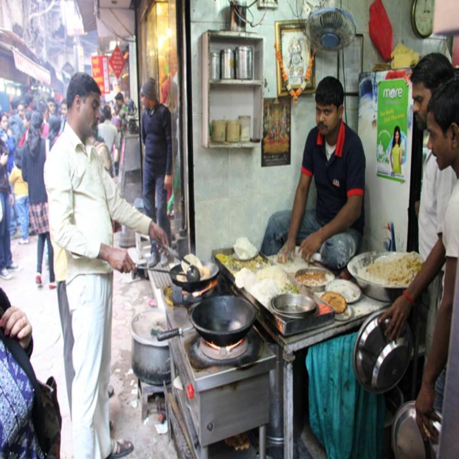 Old Delhi Food Trail Experience image 1
