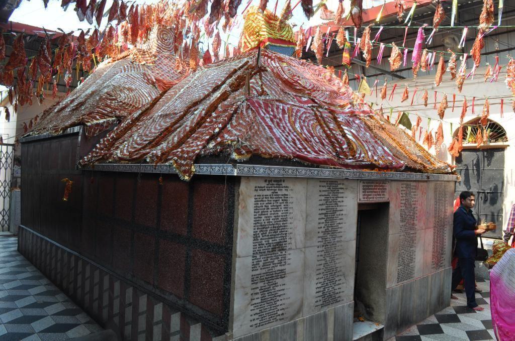 Complete Gaya & Bodh Gaya Heritage Tour image 1