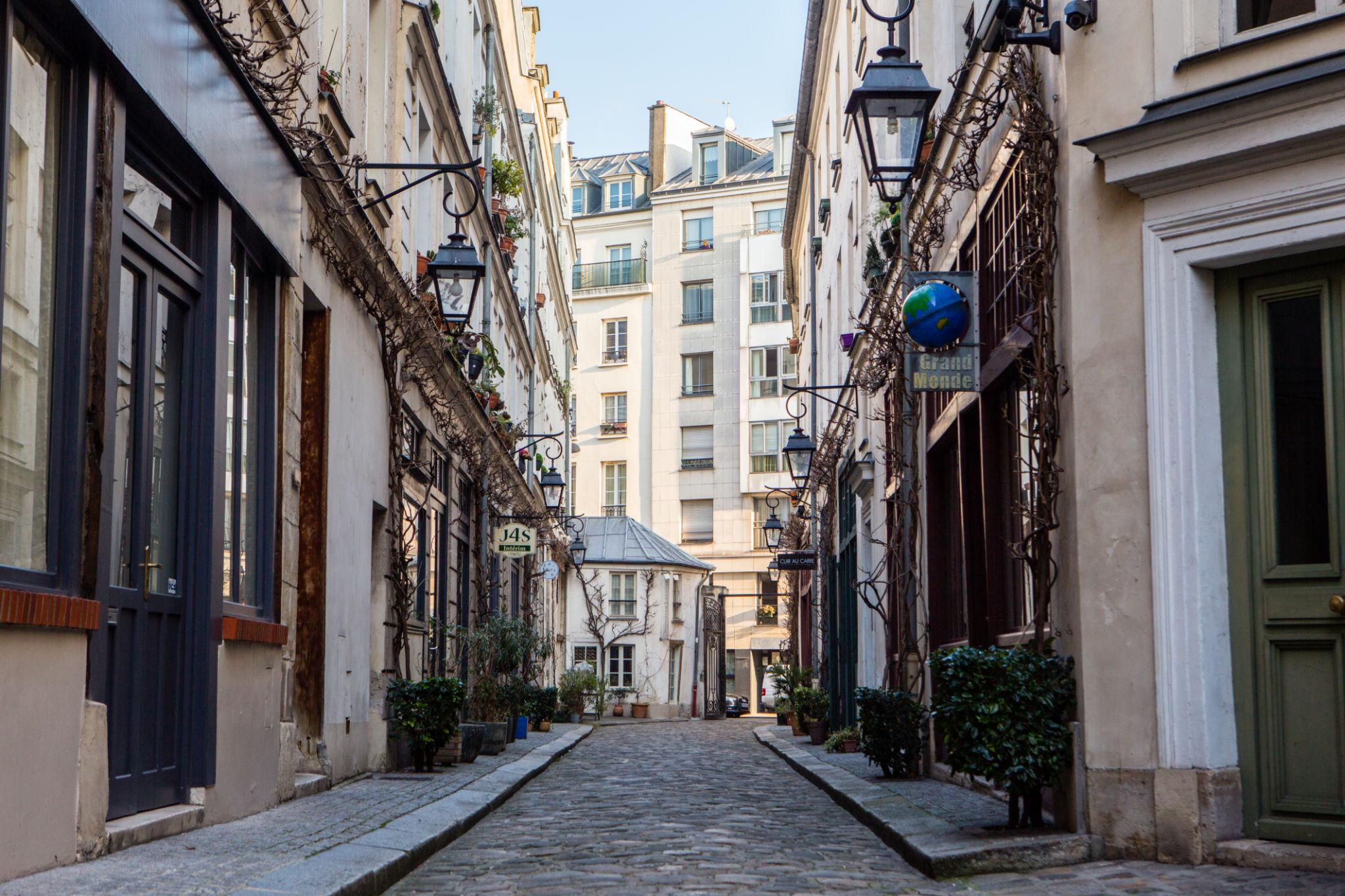 Complete Paris Highlights Tour image 1