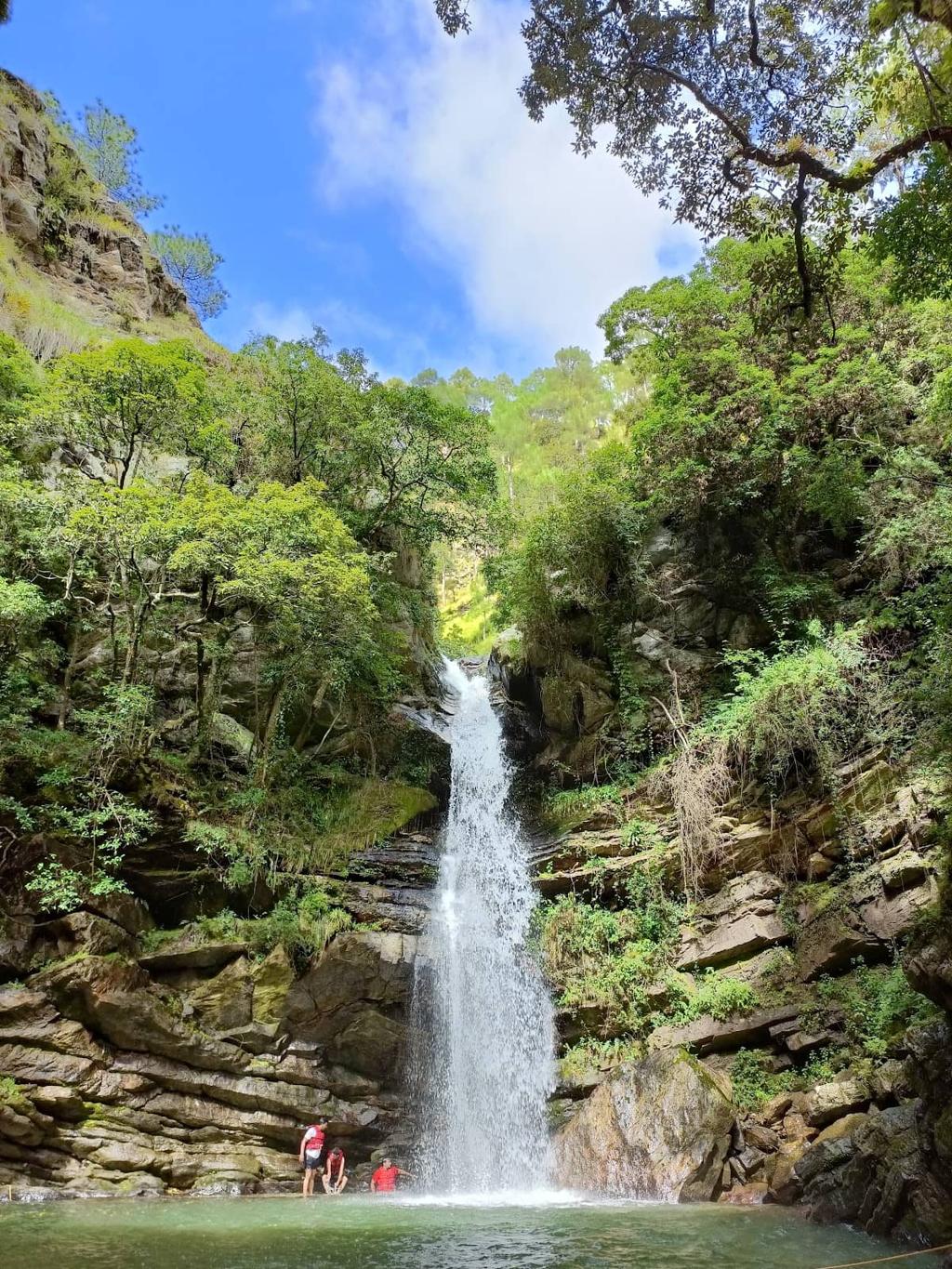 Mukteshwar Nature & Temple Tour image 1