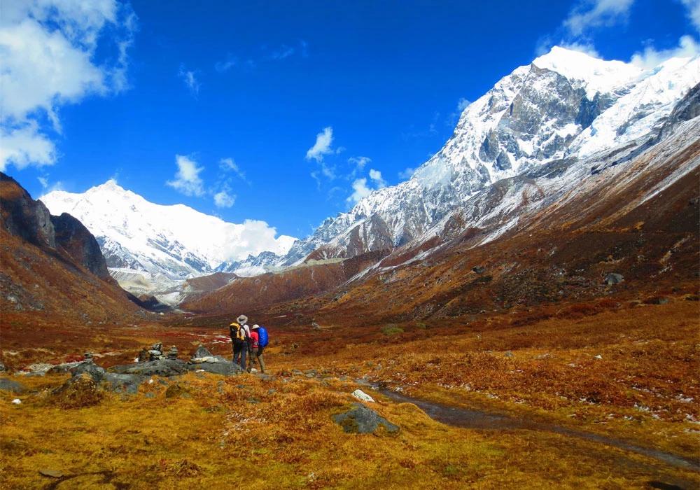 Goechala Trek Expedition image 1
