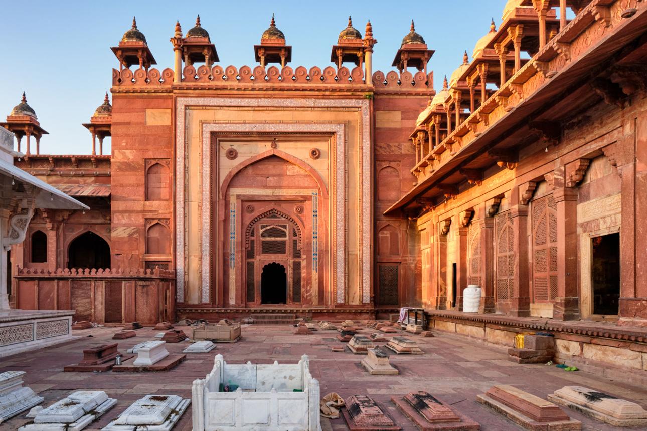 Fatehpur Sikri Heritage Tour image 1
