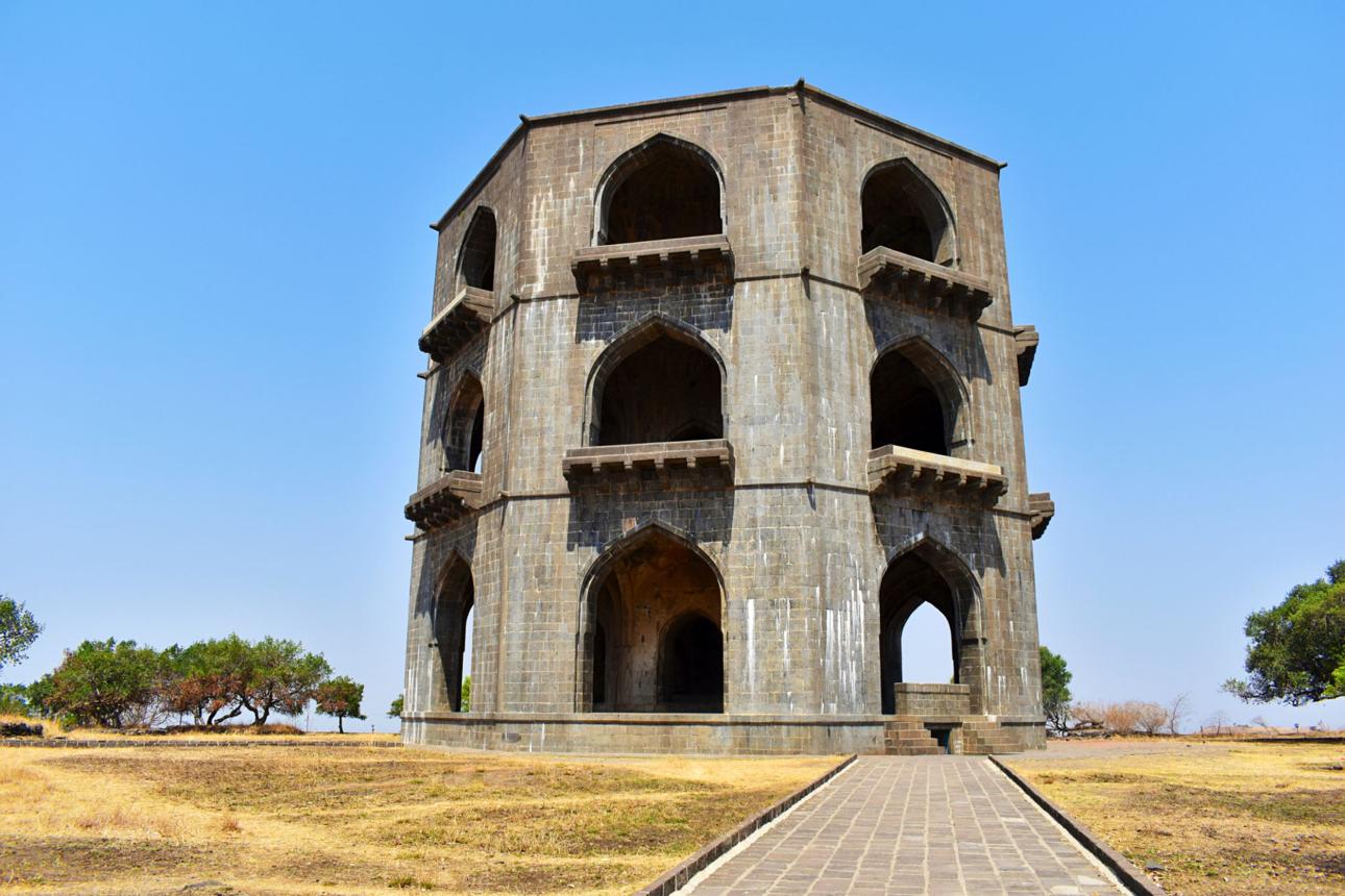 Complete Ahmednagar Heritage Experience image 1