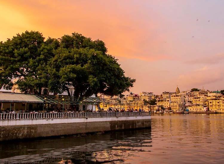 Udaipur Heritage Walking Tour image 1