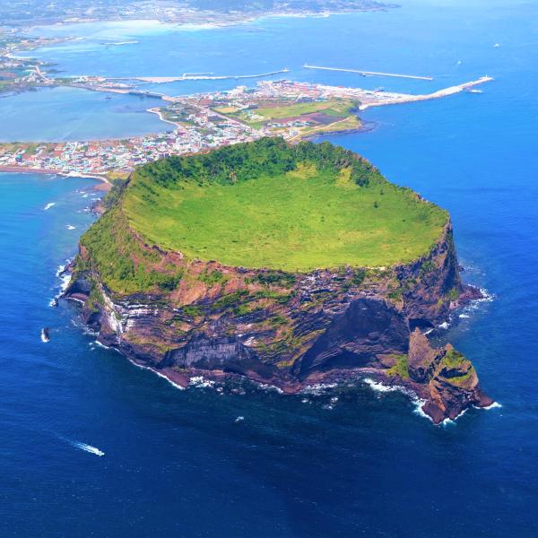Busan & Jeju Island Nature Experience image 1