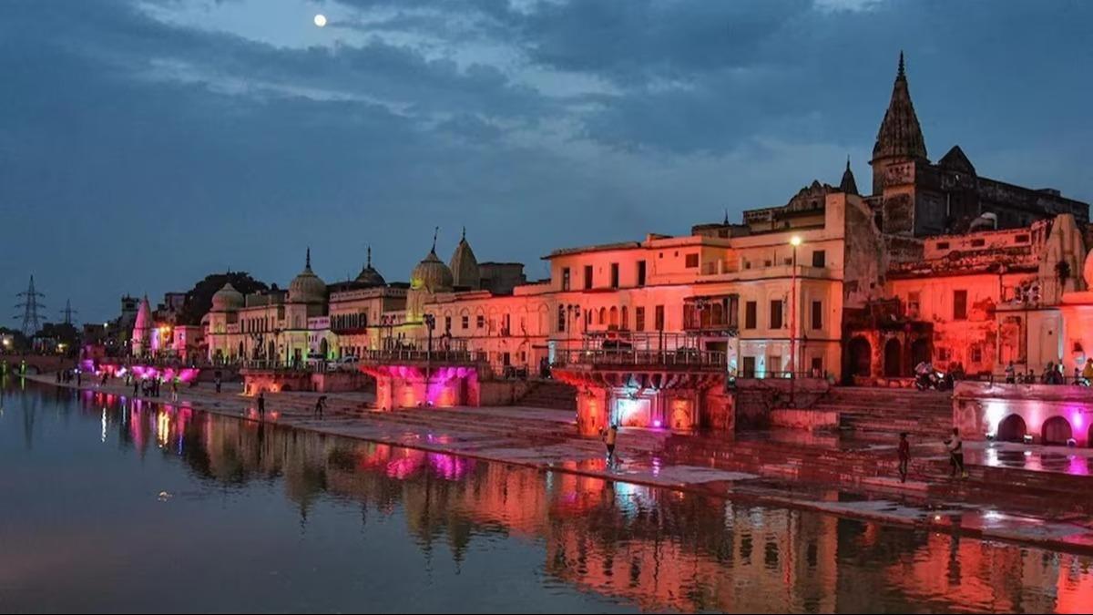 Ayodhya Spiritual & Saryu Aarti Tour image 1