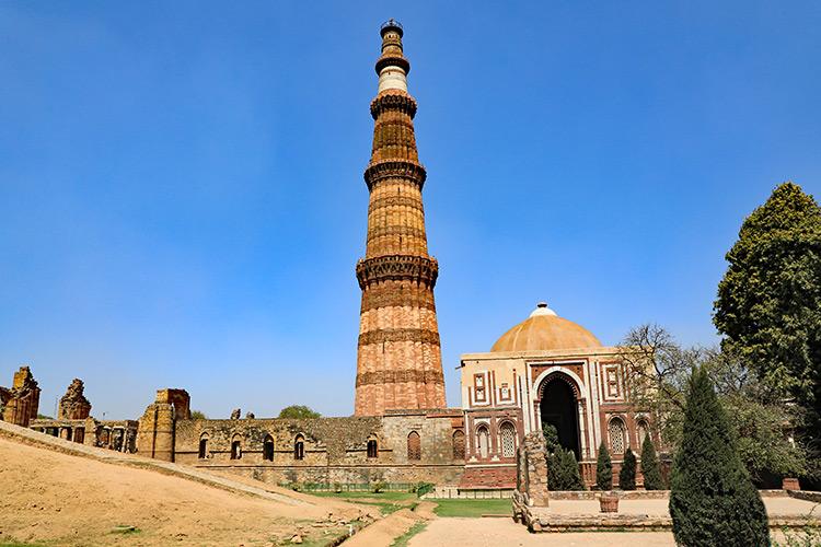 Delhi Sightseeing Tour image 1