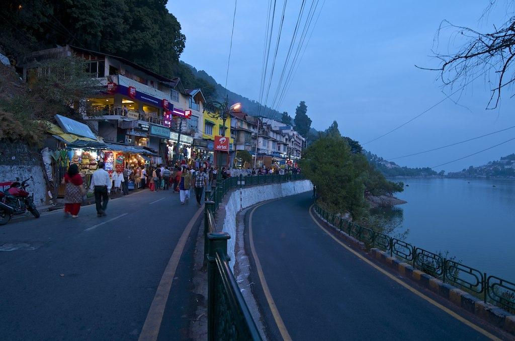 Nainital Lake & Local Sightseeing Tour image 1