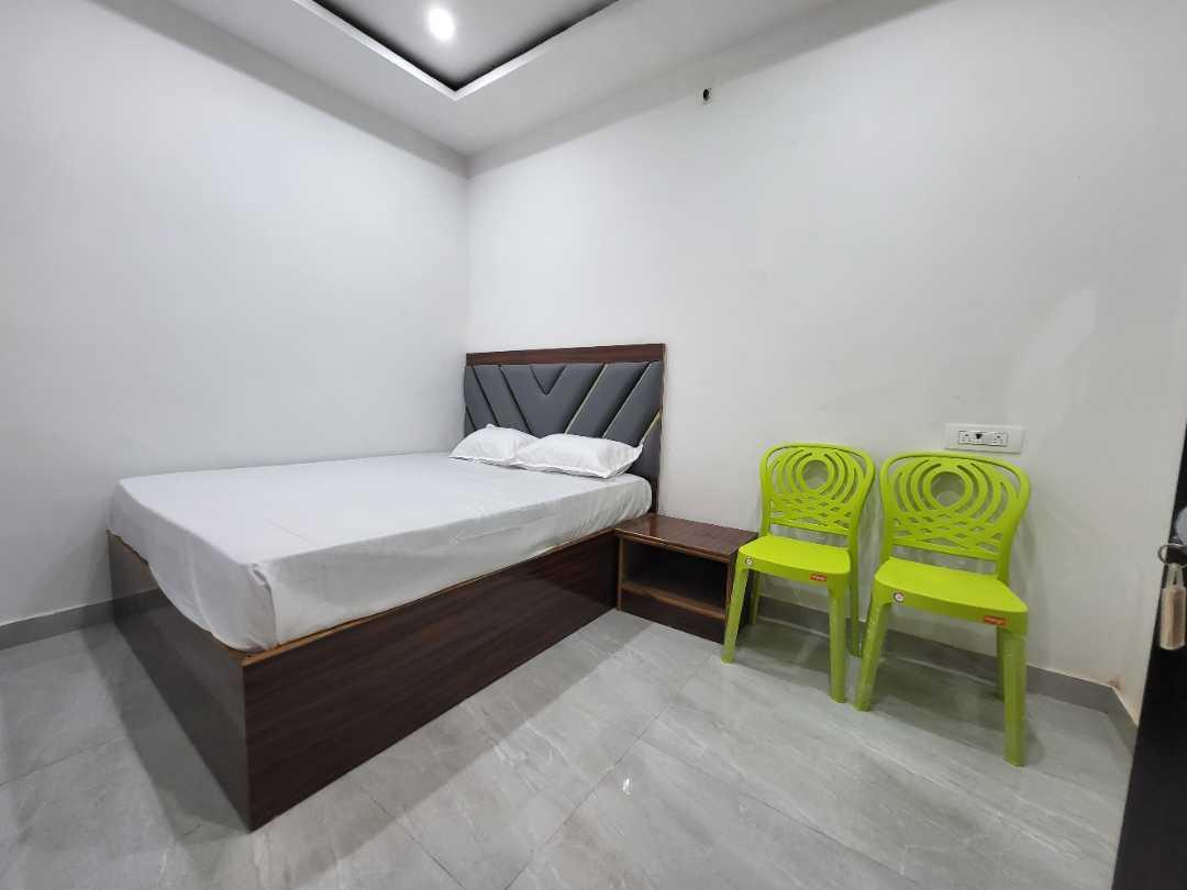 Non-AC Room Stay image 1
