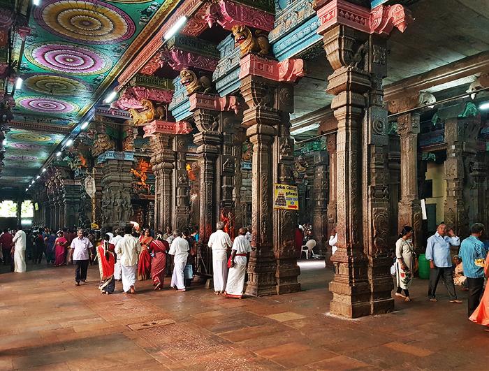 Madurai Temple & Spiritual Tour image 1