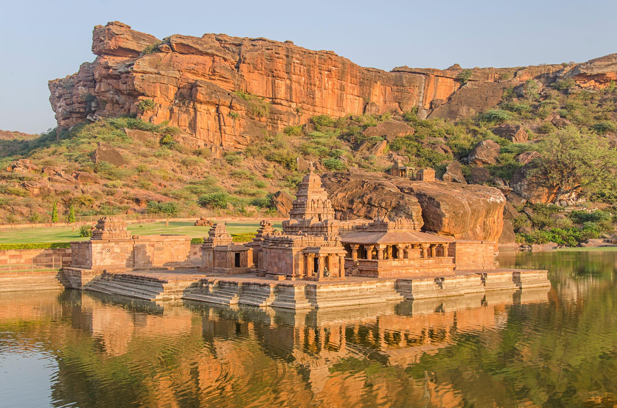 Badami Caves & Chalukyan Heritage Tour image 1