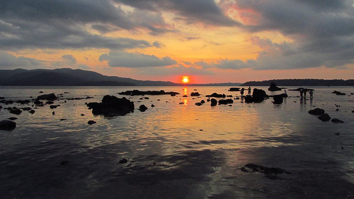 Andaman 4 Nights / 5 Days Beach & Island Tour image 1