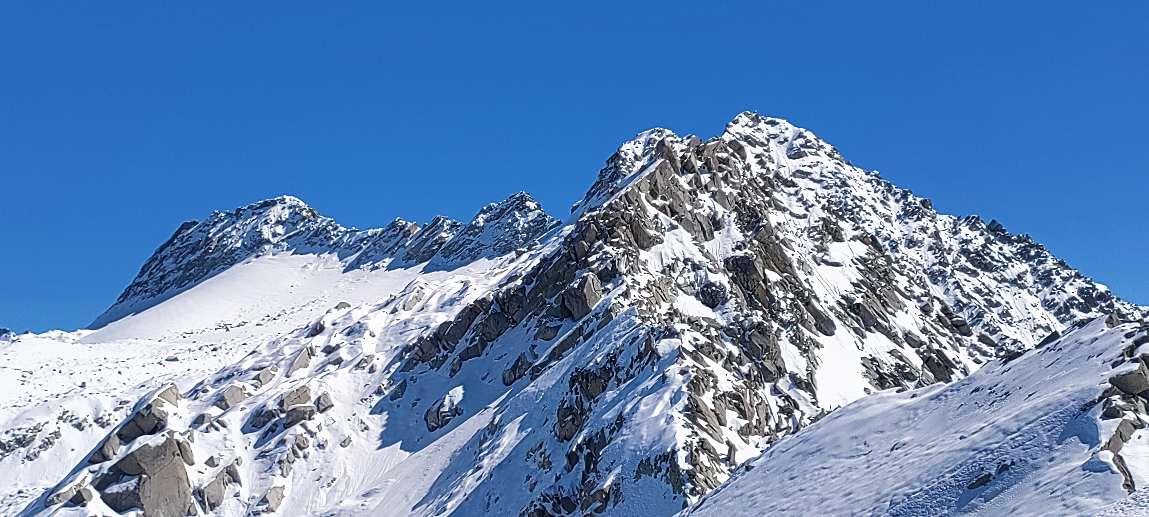 Indrahar pass trek image 1