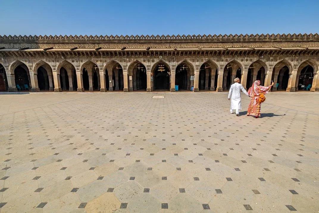 Kundi Bhandara, Markets & Local Culture Experience image 1
