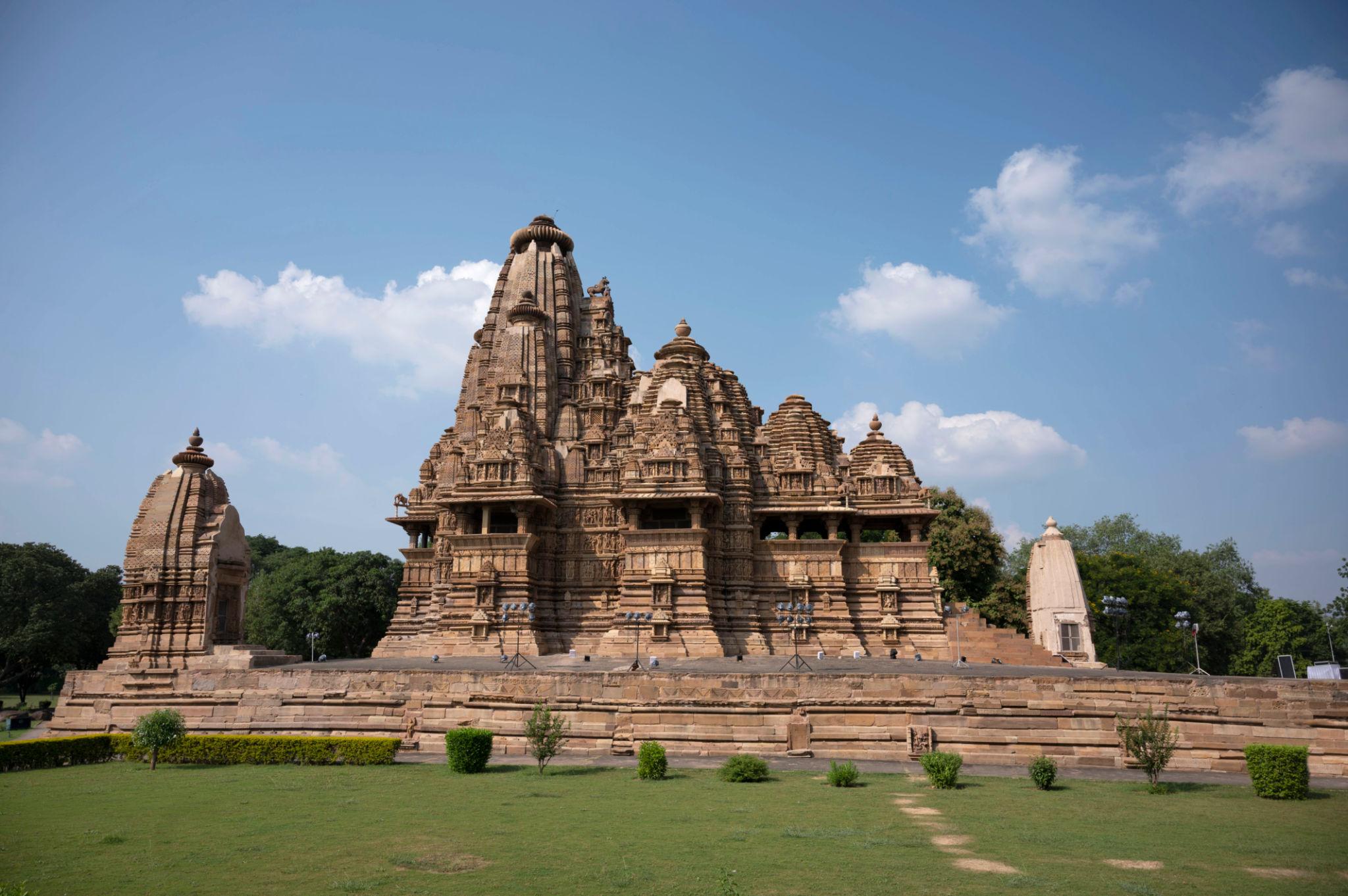 Complete Khajuraho Temple & Heritage Tour image 1
