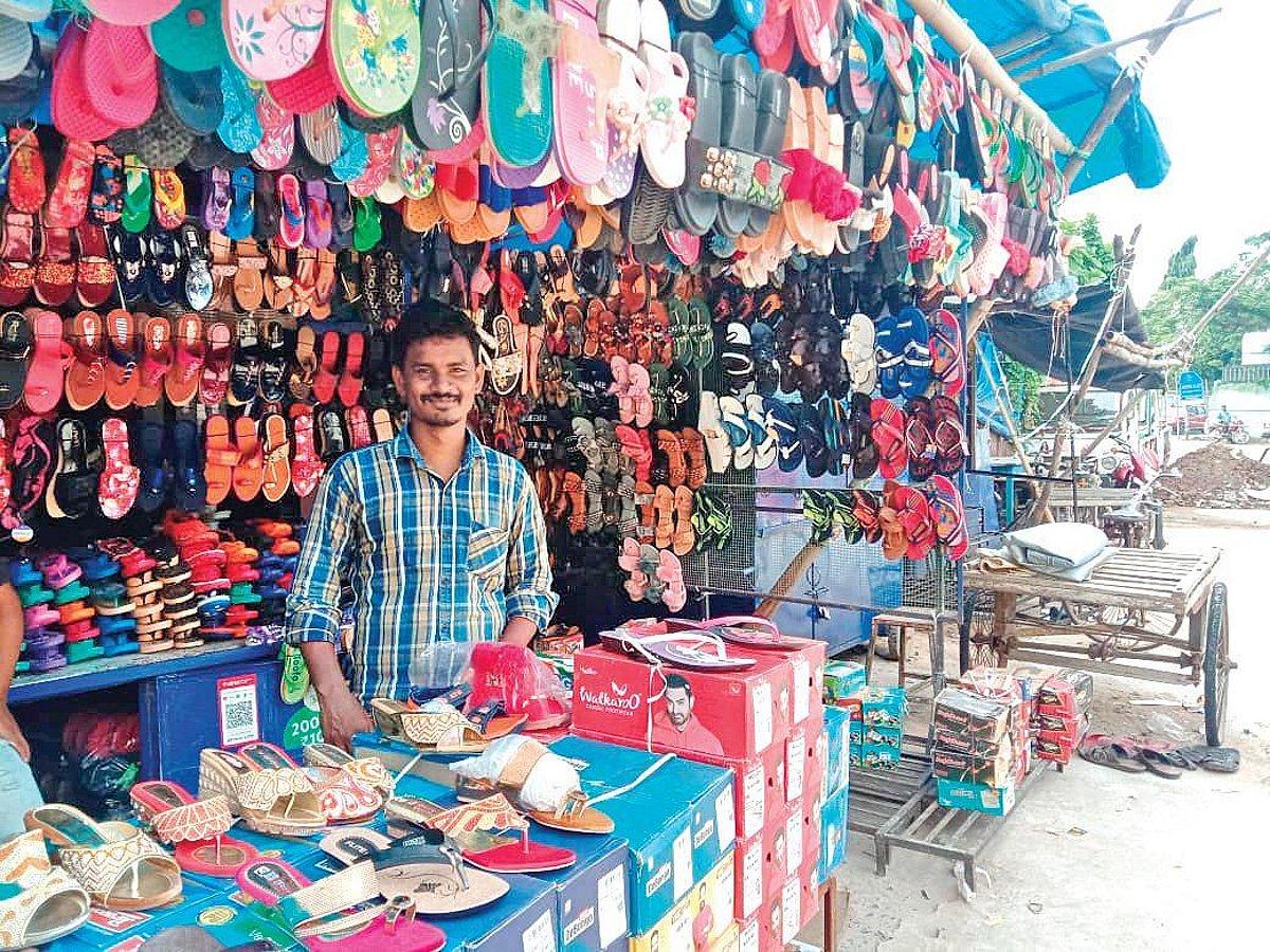 Cuttack Tarakasi, Market & Local Culture Tour image 1