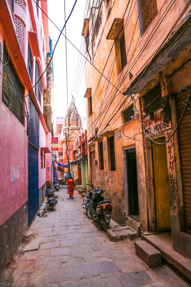Varanasi Street Walk & Hidden Gems image 1