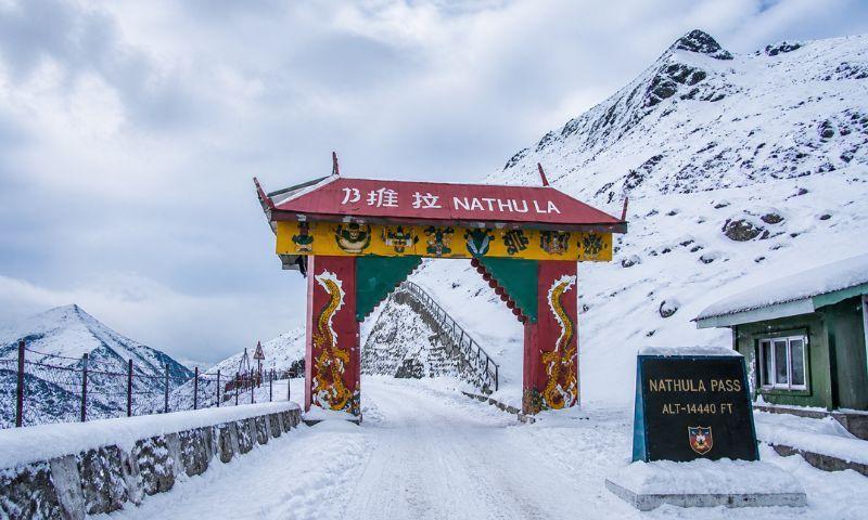 Tsomgo Lake, Baba Mandir & Nathula Pass Tour image 1