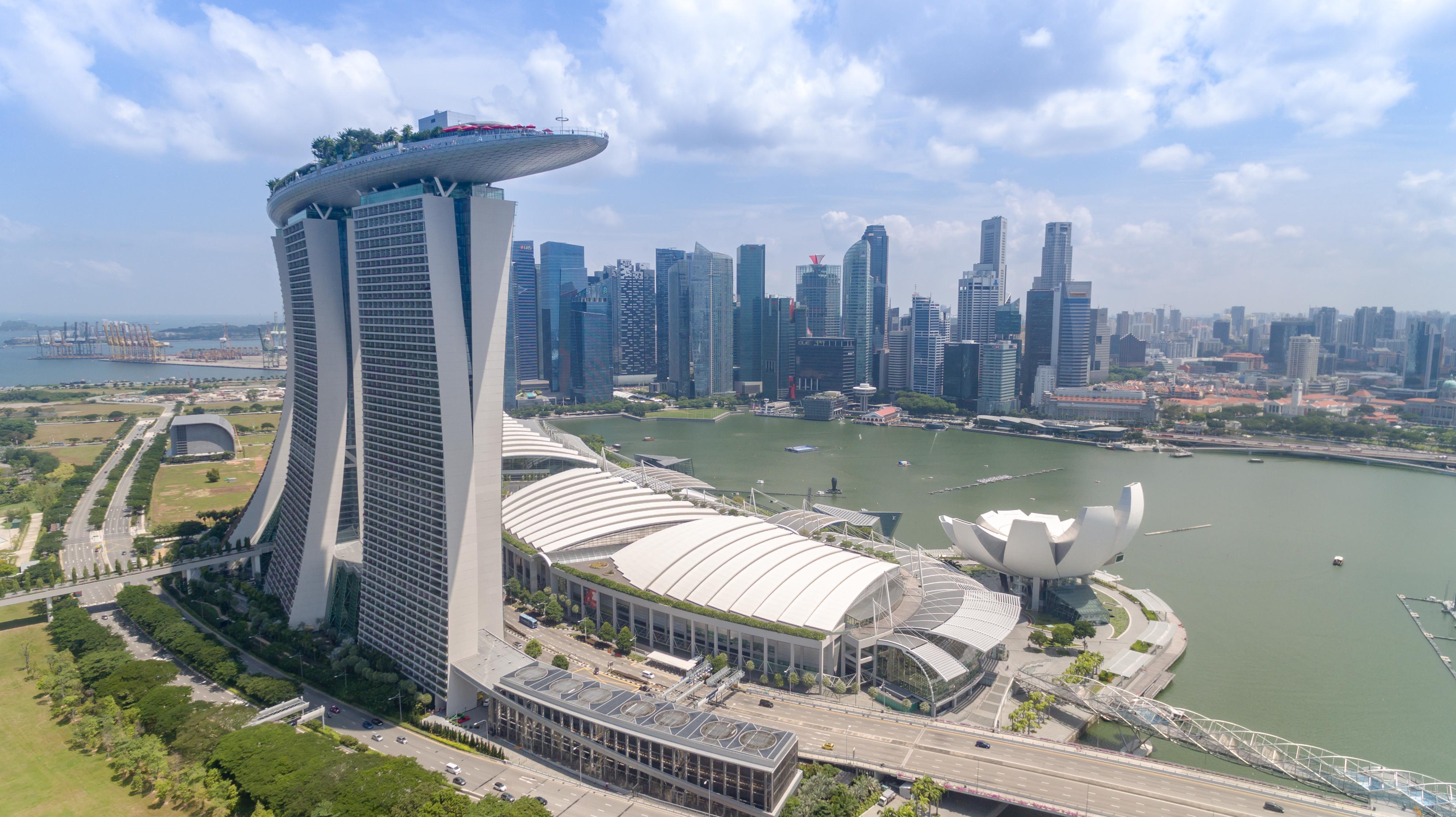 Singapore City & Sentosa Experience image 1