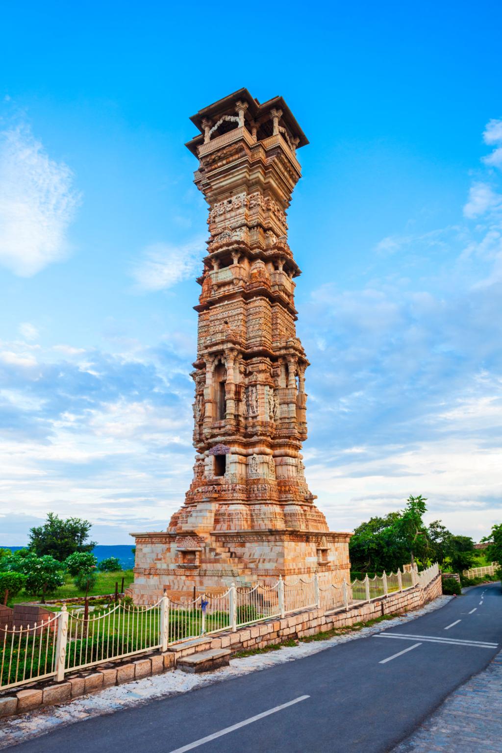 Chittorgarh Fort & Heritage Tour image 1