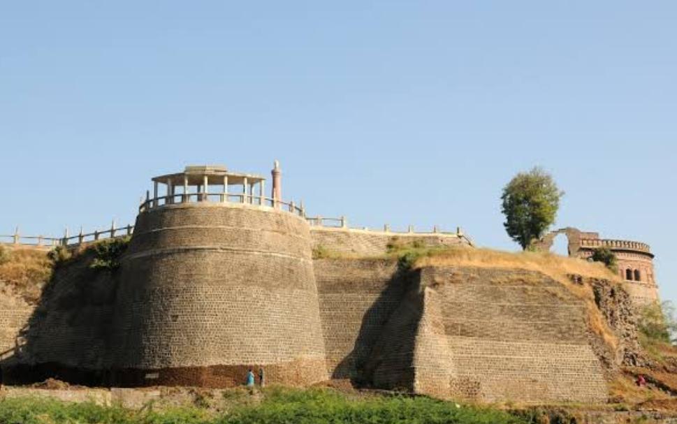 Akola Spiritual & Heritage Tour image 1