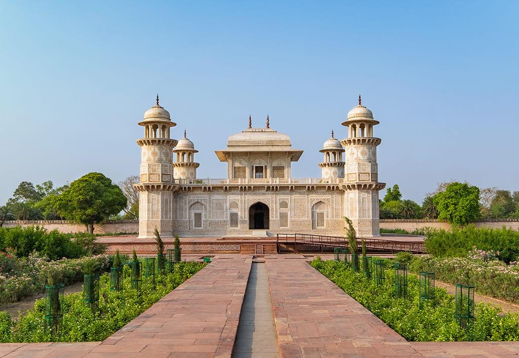 Agra Monument Guided Tour image 1