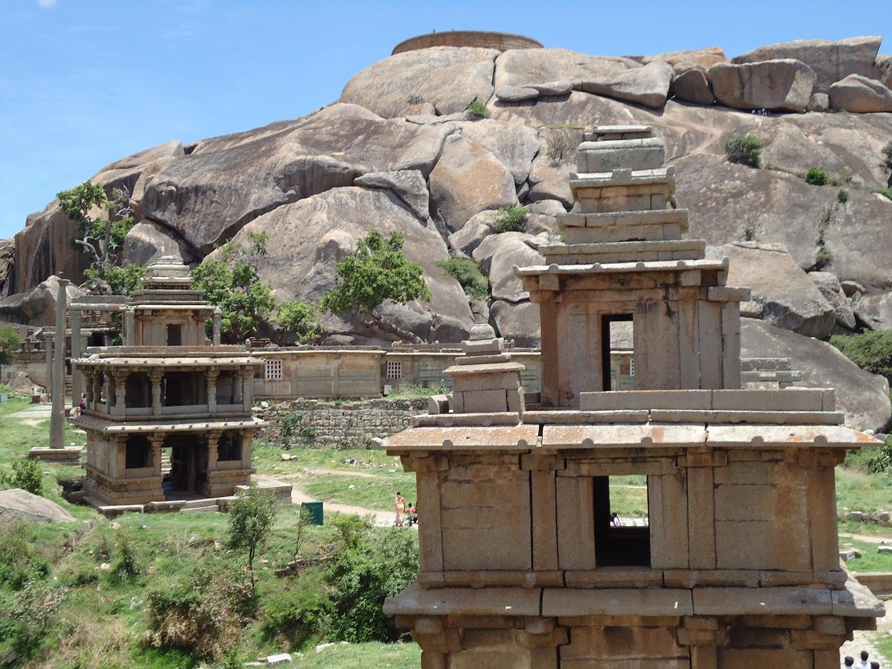 Chitradurga Hidden Shrines & Rock Heritage Tour image 1