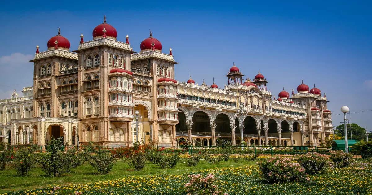 Mysore Palace & Royal Heritage Tour image 1