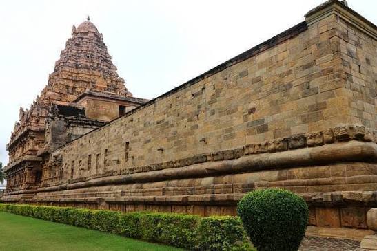 Bhu Varaha Swamy Temple & Nayaka Architecture Trail image 1