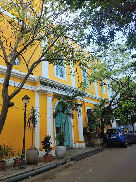 French Quarter (White Town) & Rock Beach Promenade Trail image 1