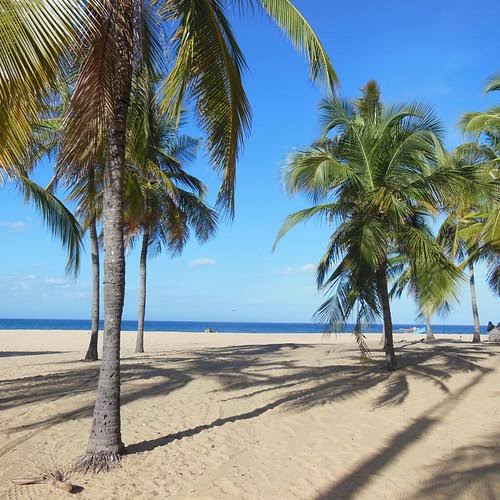 Batticaloa Dutch Fort & Lagoon Heritage Trail image 1