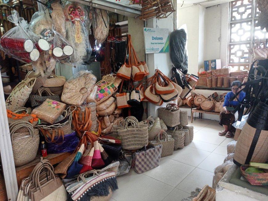 Denpasar Local Markets, Food & Sanur Beach Tour image 1
