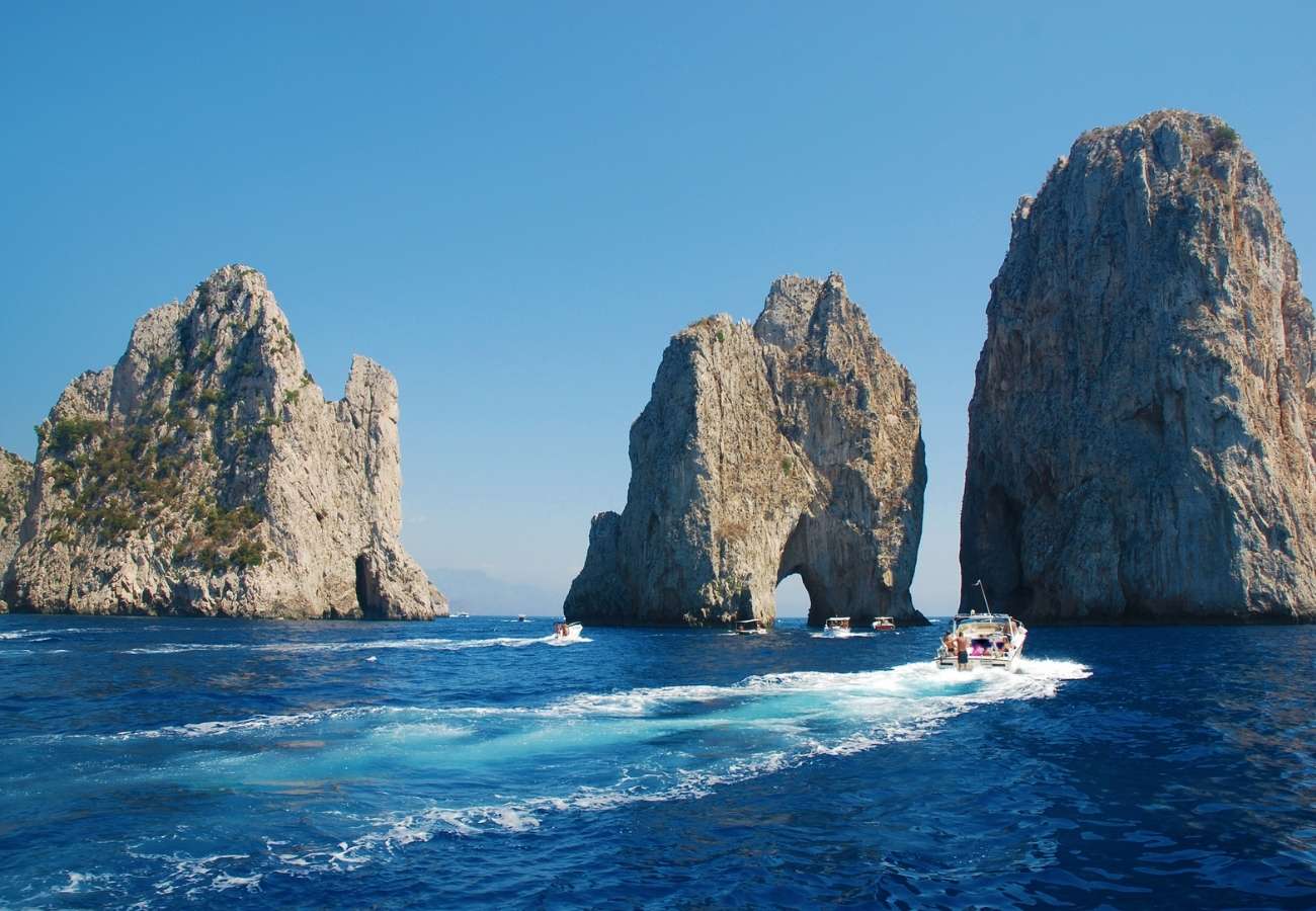 Capri Island Private Skip the line Tour with Licensed Tour Guide image 1