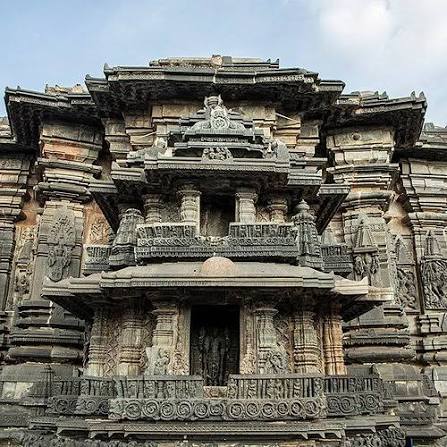 Belur & Halebidu Hoysala Architecture Trail image 1