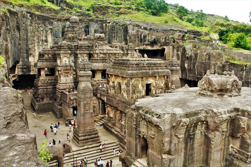 Ajanta Caves Art & Heritage Experience Full-Day Guided Tour image 1