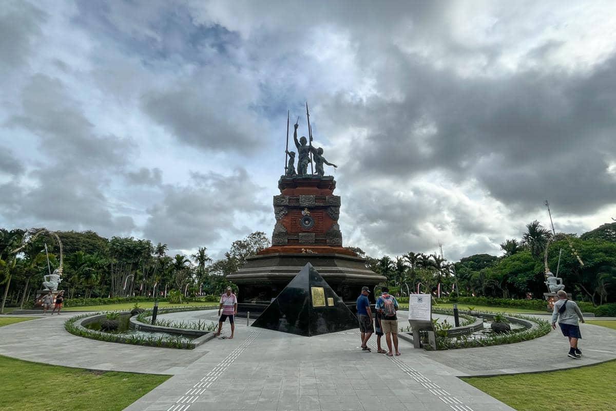 Denpasar Cultural Heritage & Temple Tour image 1