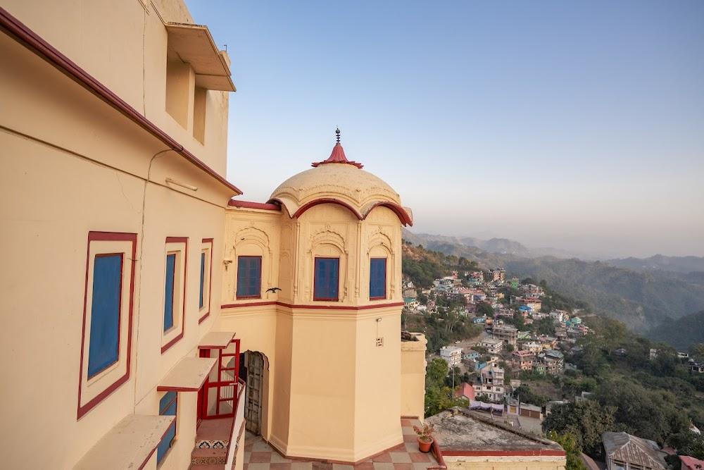 Arki Fort & Cultural Heritage Tour image 1