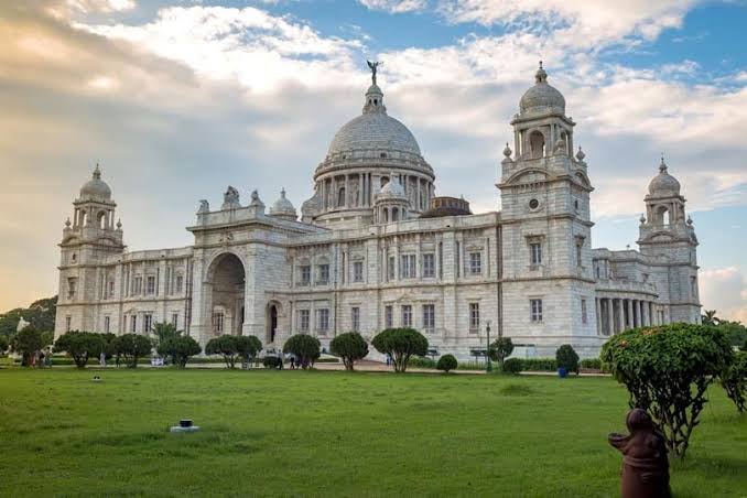 Imperial Monuments & Riverside Heritage Walk image 1
